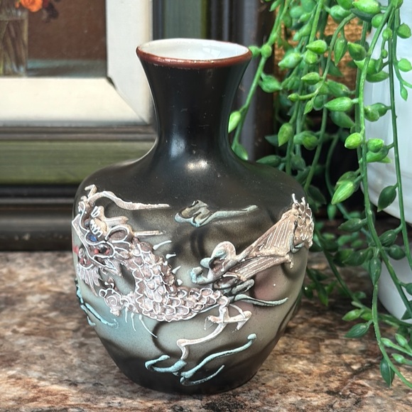 Vintage dragon vase - Picture 3 of 7